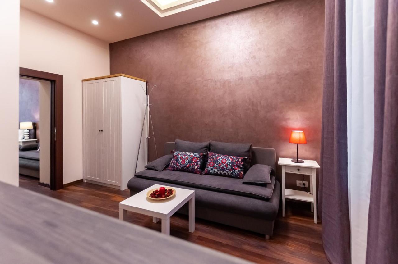 Mala Sava Apartmani Belgrado Esterno foto