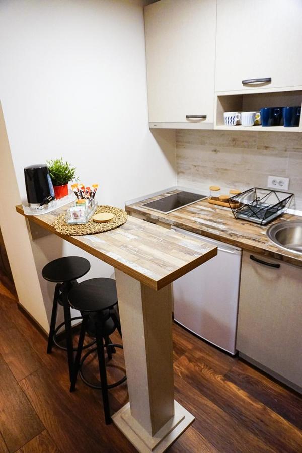 Mala Sava Apartmani Belgrado Esterno foto