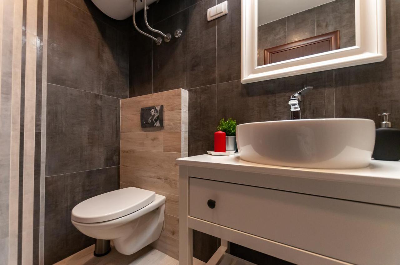 Mala Sava Apartmani Belgrado Esterno foto